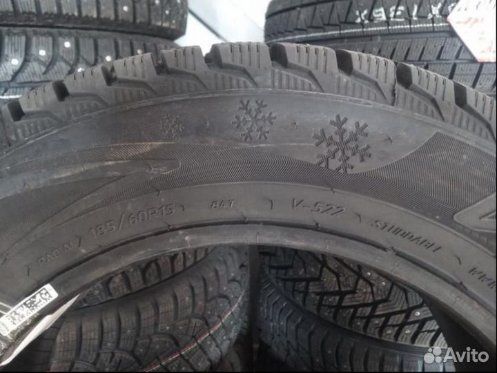 Viatti Brina Nordico V-522 185/60 R15 84T