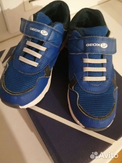 Кроссовки geox 31