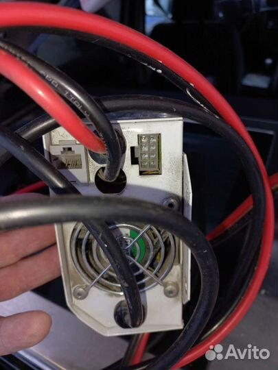 Зарядное устройство