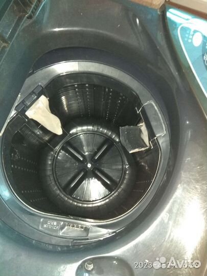 Стиральная машинка с вертикальной загрузкой