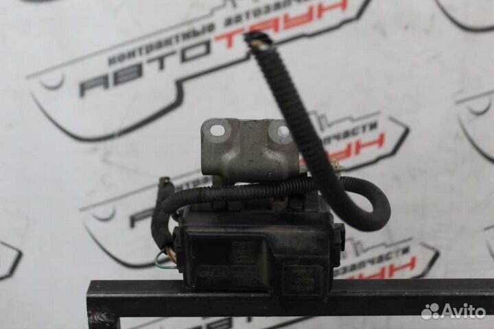 Блок предохранителей honda isuzu. integra SJ life