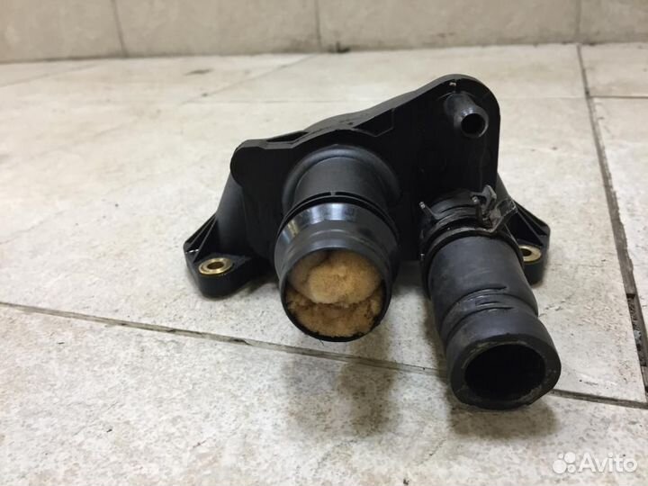 Фланец двигателя системы охлаждения Jaguar XF CC9