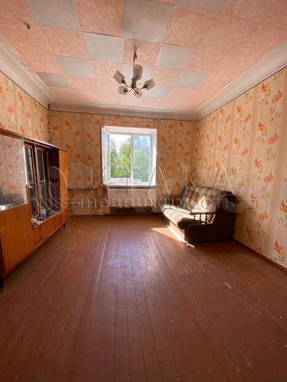 Комната 19,3 м² в 3-к., 2/2 эт.