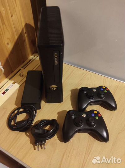 Прошитый Freeboot Xbox 360 Slim 500 gb