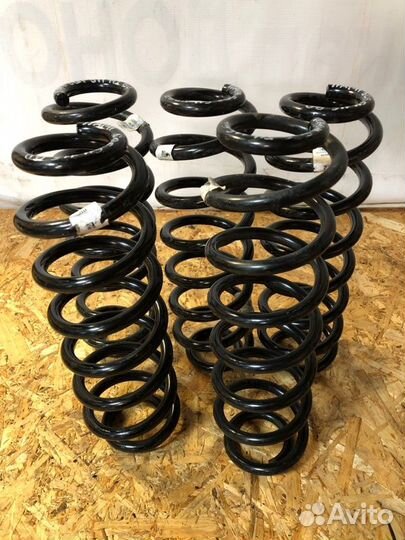 Пружина подвески задняя Vag 2020