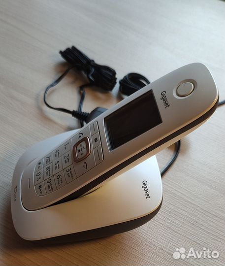 Радиотелефон Gigaset Dune CL540, Panasonic KX-TG11