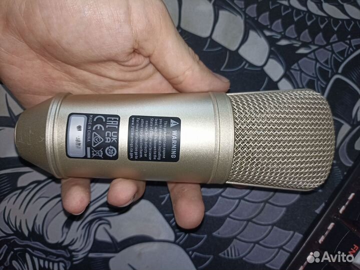 Микрофон behringer b1