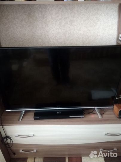 Телевизор SMART tv 43 бу