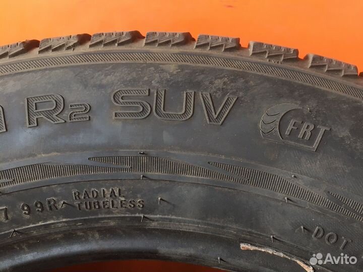 Nokian Tyres Hakkapeliitta R2 SUV 225/60 R17 99R