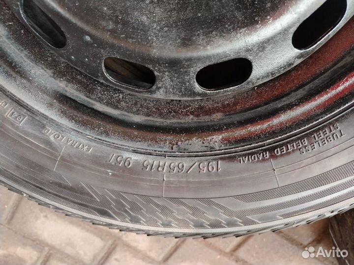 Yokohama Ice Guard Stud IG55 195/65 R15