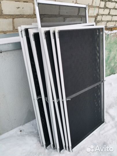 Москитные сетки на окна