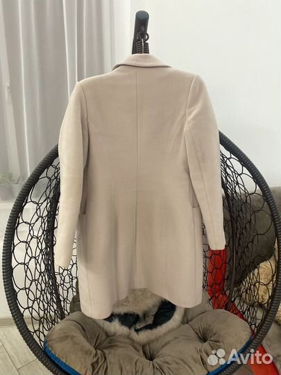 Пальто демисезонное