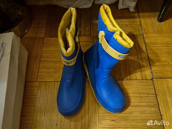 Резиновые сапоги детские 35 размер