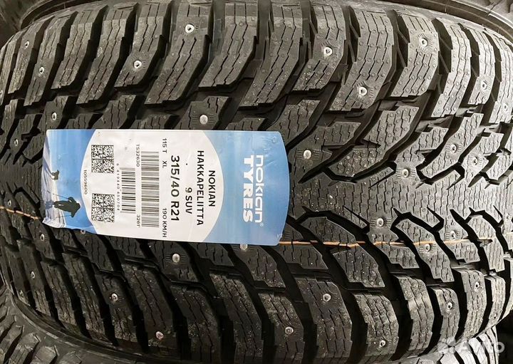 Nokian Tyres Hakkapeliitta 9 SUV 315/40 R21 и 275/45 R21 115T
