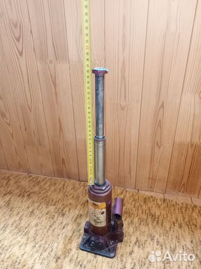 Домкрат гидравлический 3 тонн