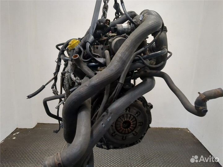 Двигатель Opel Vivaro, 2004