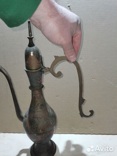 Латунный кувшин. Индия, кумган. Гусь