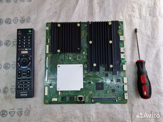 Материнская плата 1-893-272-21