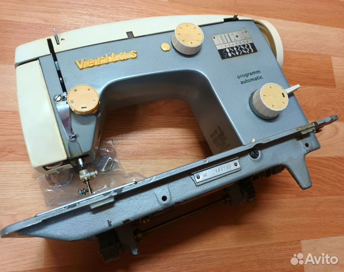 Швейная машина Veritas