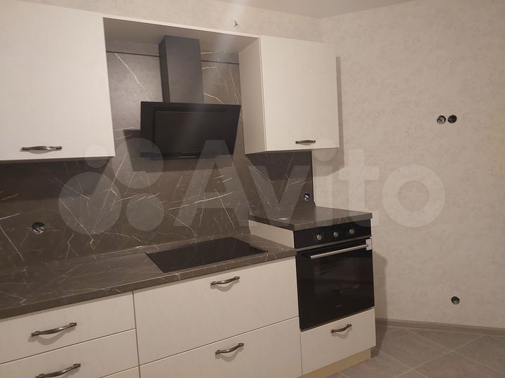 3-к. квартира, 66,4 м², 10/10 эт.