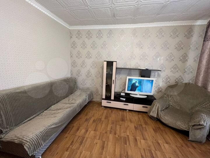 2-к. квартира, 56 м², 2/5 эт.