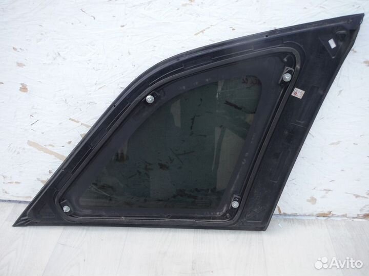 Стекло боковины задней левой opel Antara 2009