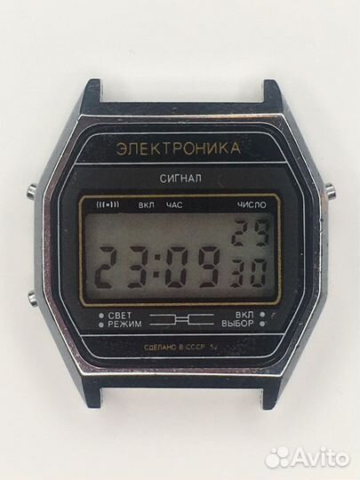 Часы Электроника 52