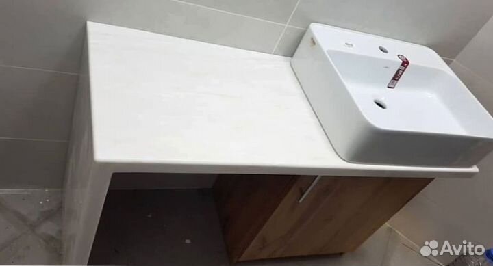 Столешница для ванной и кухни из искуственного кам