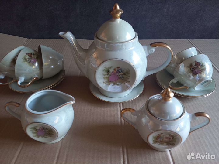 Сервиз столовый