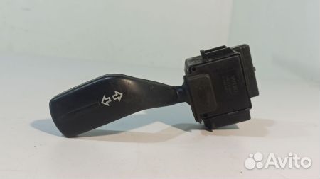 Переключатель поворотов подрулевой