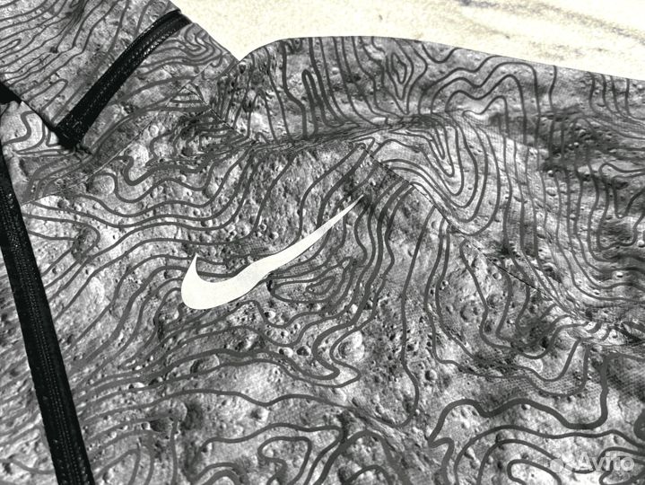 Мембранная куртка Nike