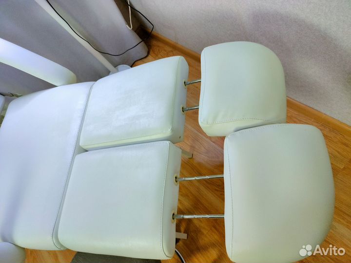 Кресло для педикюра кушетка