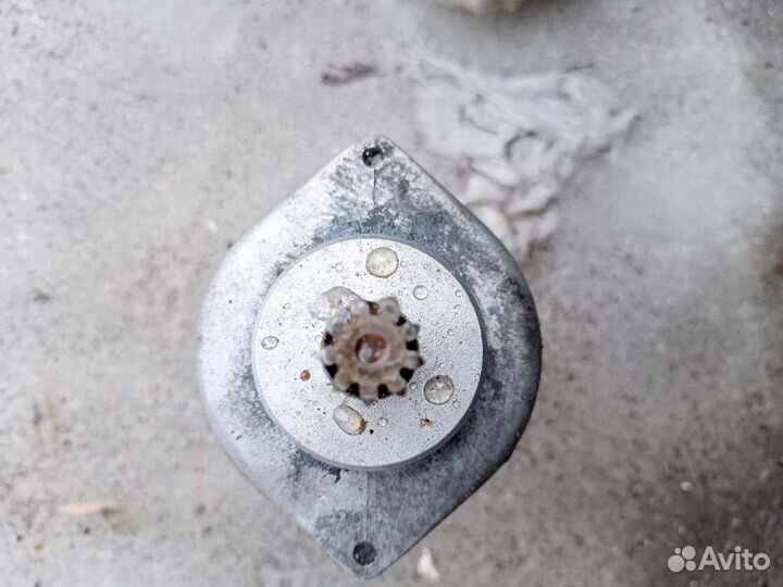 Стартер Сузуки болевард с90