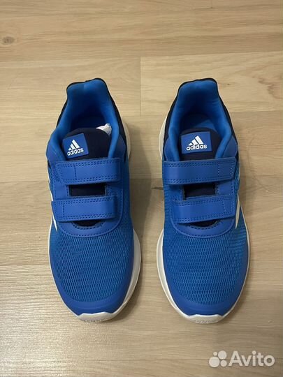 35,35.5 Новые кроссовки Adidas