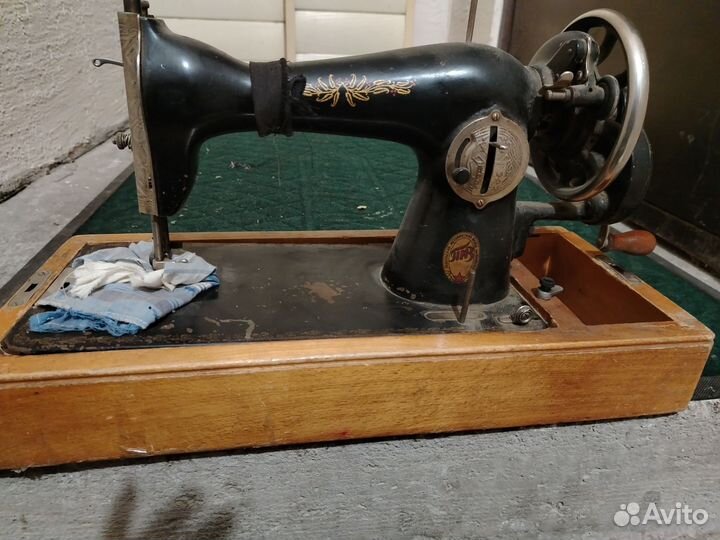 Швейная машинка бу