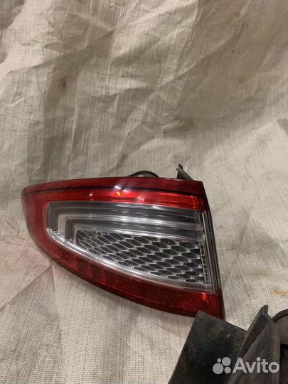Фонарь ford mondeo 4