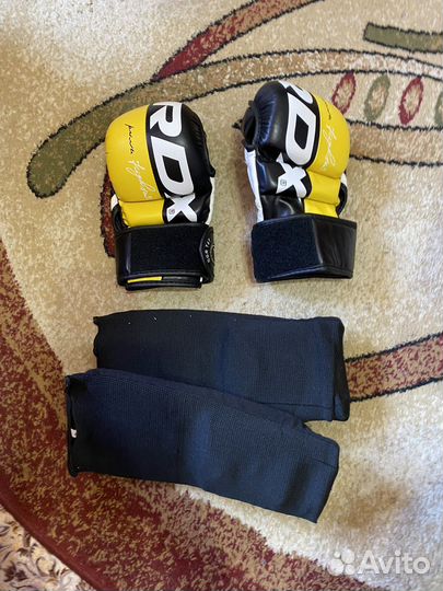 Перчатки для MMA