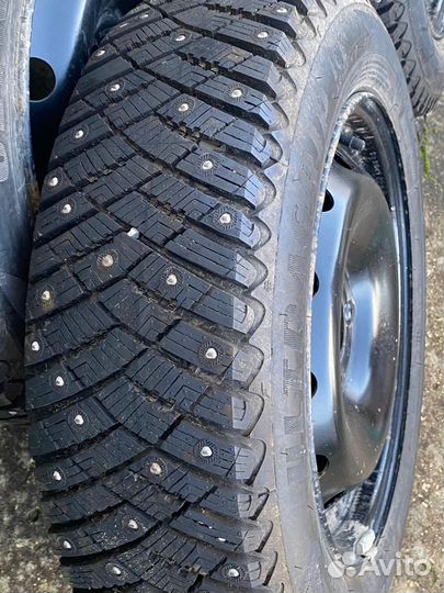 Goodyear Ultra Grip Ice Arctic 2 185/65 R15 88T