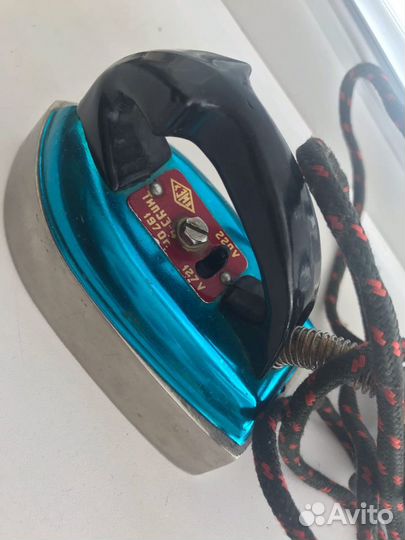 Винтажный советский мини утюжок