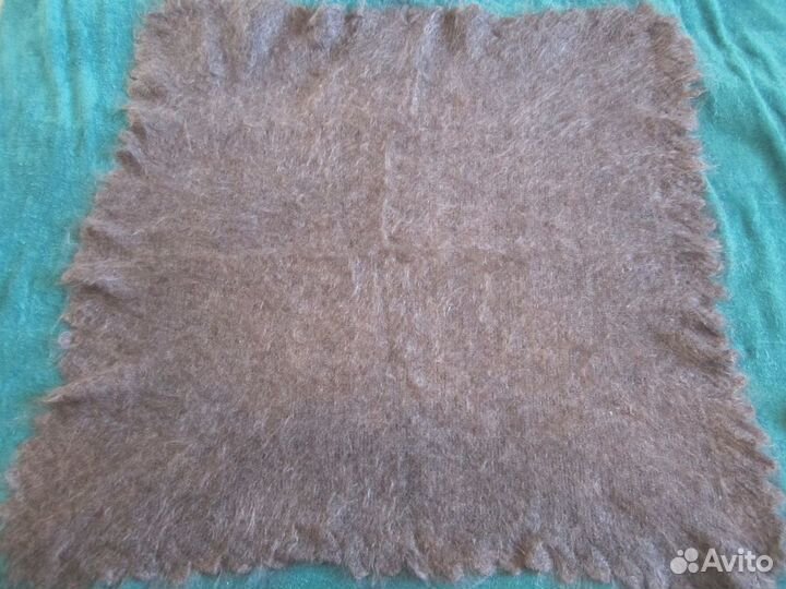 Пуховый платок