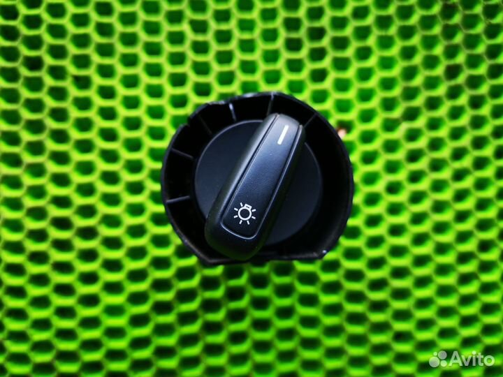 Переключатель света на Audi Q3 2012-2018