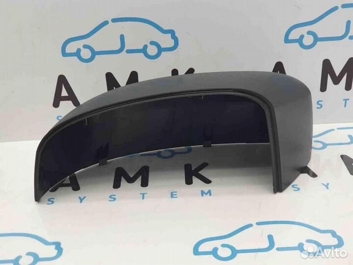 Накладка Ford Focus II 2008-2011