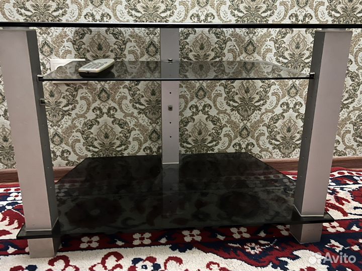 Подставка под телевизор