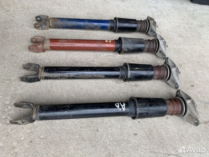 Балка задняя Audi 80 b3