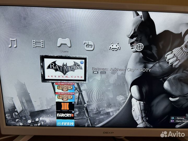 Продам Sony PS3 320gb Прошитая