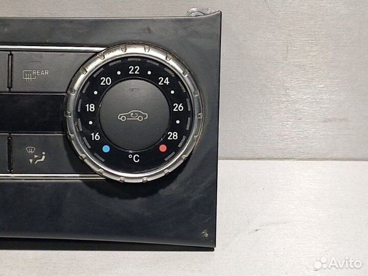 Блок управления климат-контролем Mercedes Benz