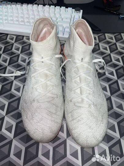 Футбольные бутсы Nike Phantom Luna