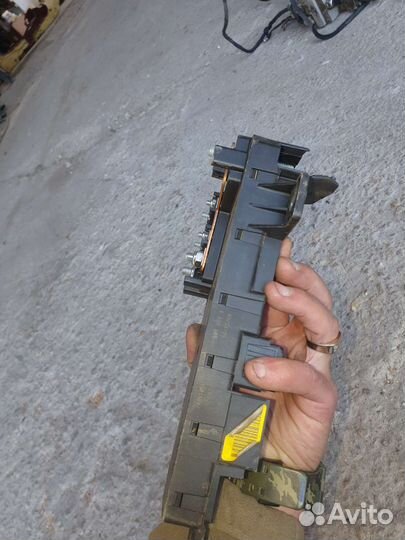 Блок предохранителей на бмв х5 е70 4.8