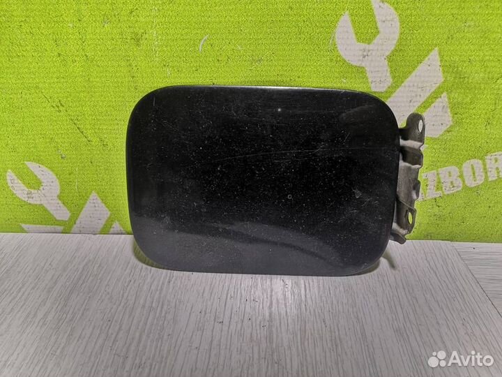 Лючок бензобака Фольксваген Гольф 3 Венто