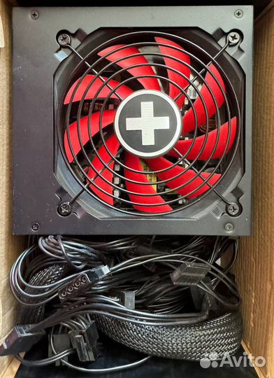 Блок питания Xilence Gaming series 750W